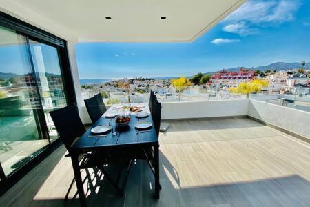 Royal Palm 22 Luxurious 3 Bedroom Penthouse Nerja Eksteriør billede